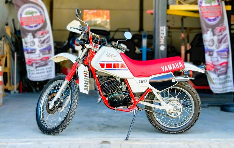 Yamaha DT 180